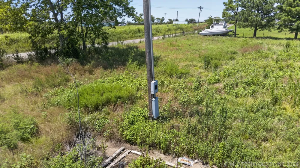 6100 160 ROAD Beggs, OK 74421