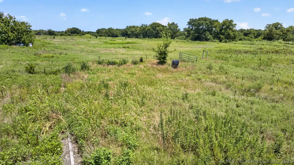6100 160 ROAD Beggs, OK 74421