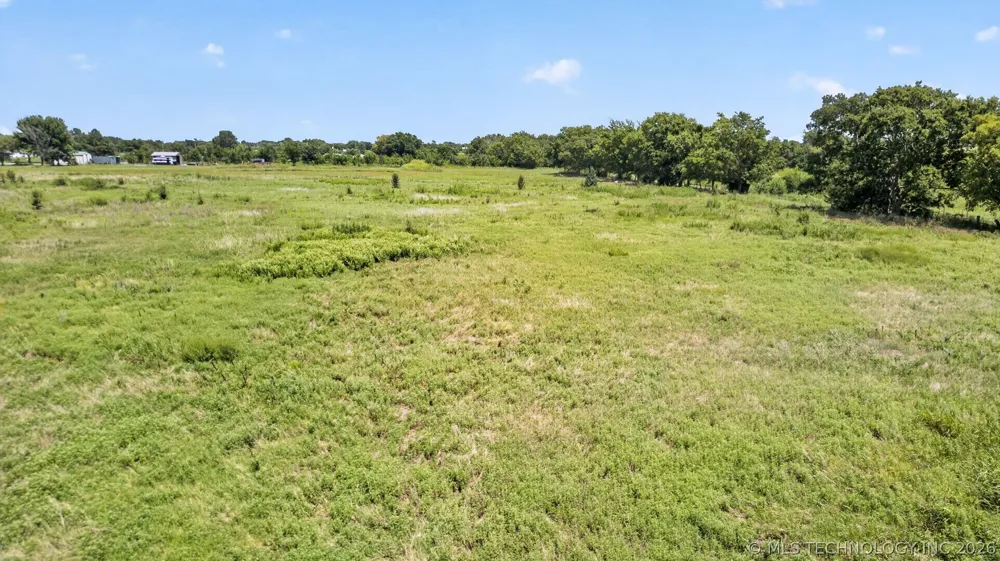 6100 160 ROAD Beggs, OK 74421