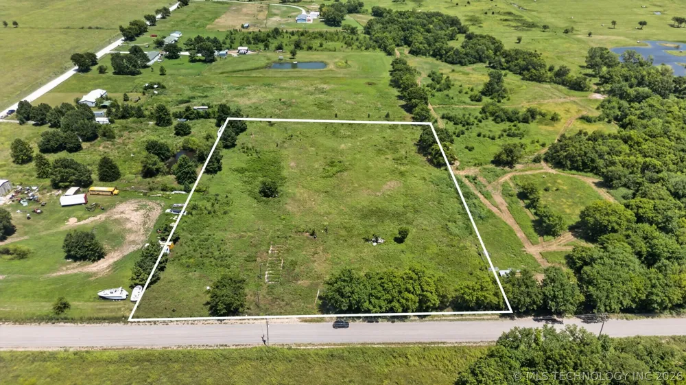 6100 160 ROAD Beggs, OK 74421