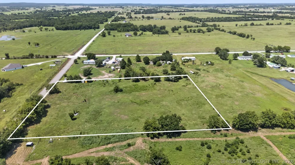 6100 160 ROAD Beggs, OK 74421