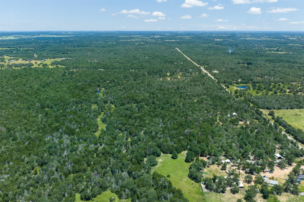 492 S Old Potato Road Paige, TX 78659