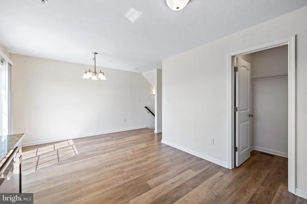 82 BROOKSIDE AVE Hanover, PA 17331