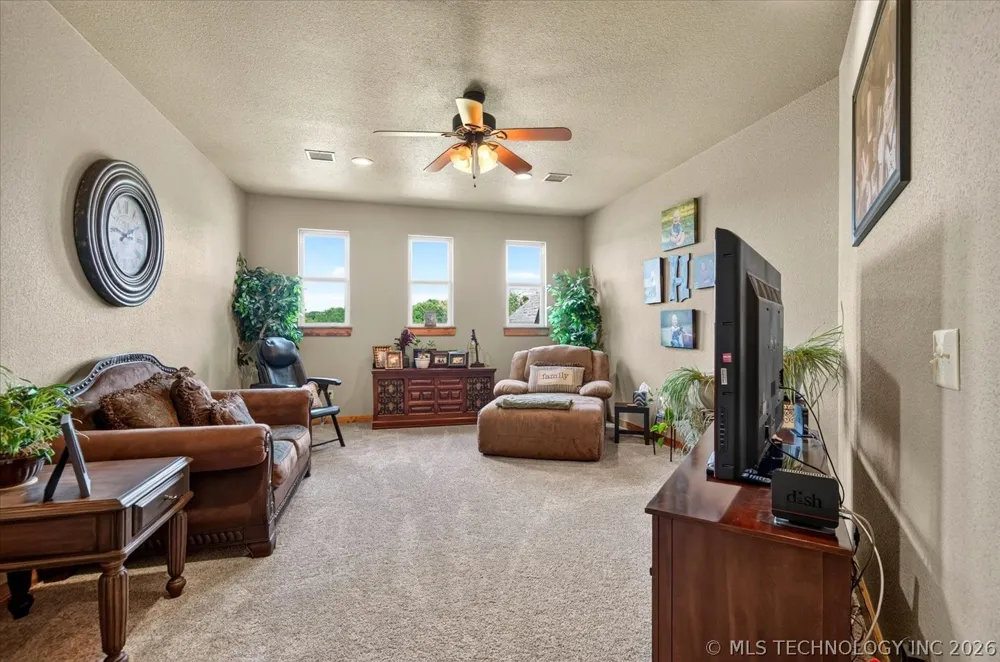 29645 3990 ROAD Ramona, OK 74061