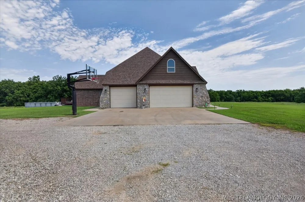 29645 3990 ROAD Ramona, OK 74061