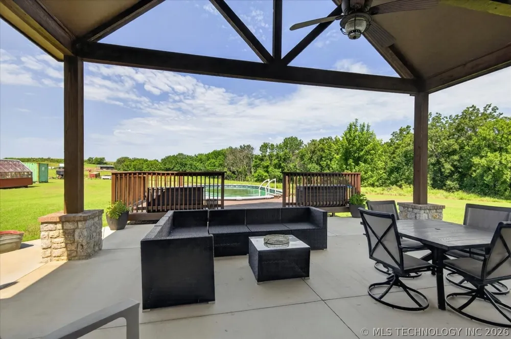 29645 3990 ROAD Ramona, OK 74061
