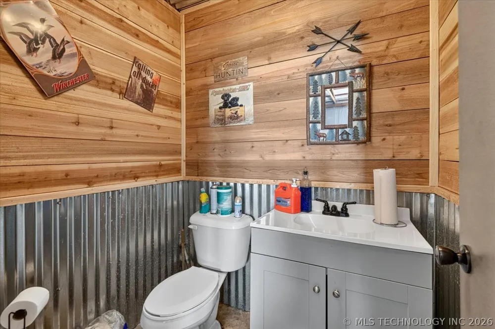 29645 3990 ROAD Ramona, OK 74061