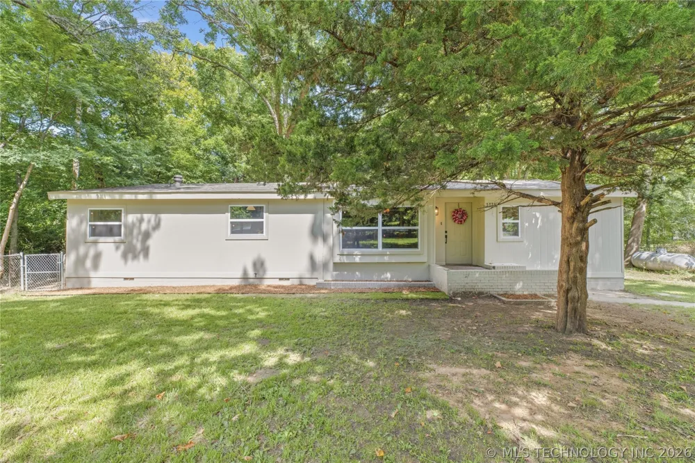 1115 S 284th East Avenue Catoosa, OK 74015