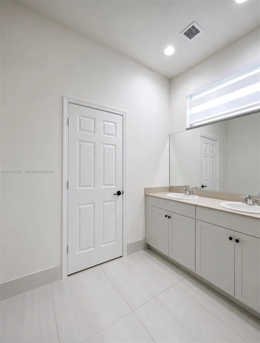 5487 CASSIDY LN Ave Maria, FL 34142