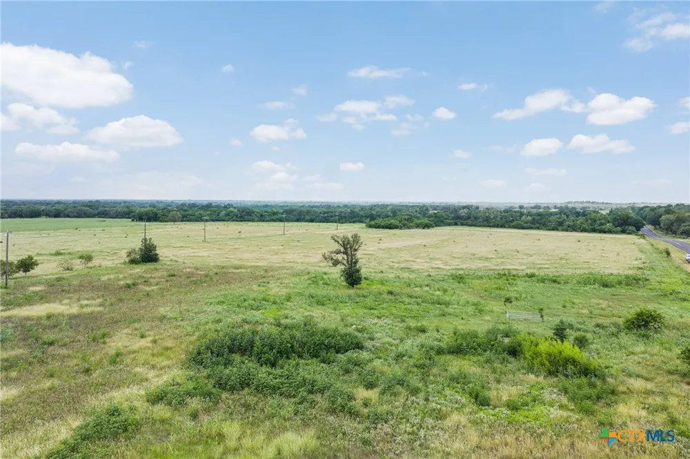 1 Fm 795 Gonzales, TX 78629