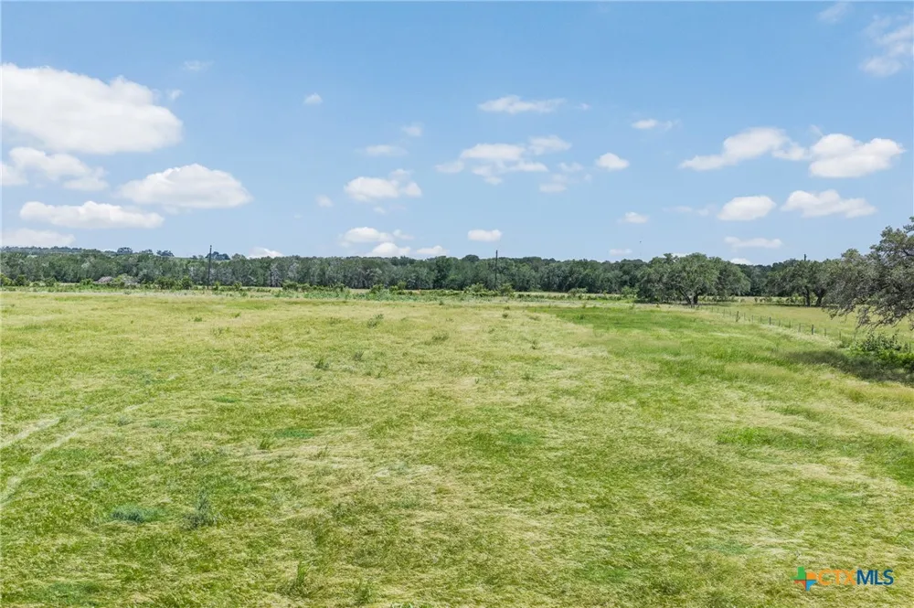 1 Fm 795 Gonzales, TX 78629