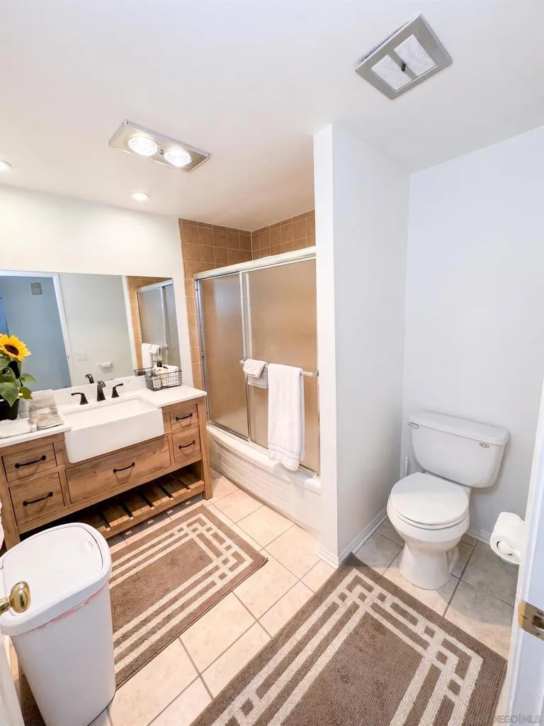 3685 Vista Campana #70 Oceanside, CA 92057