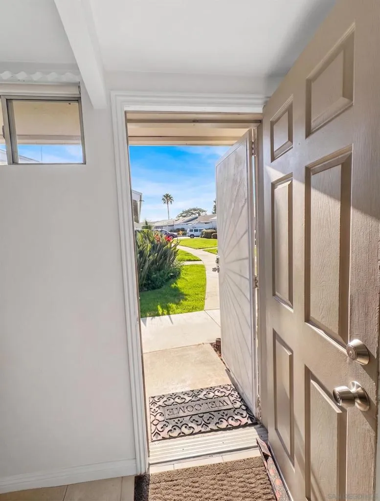 3685 Vista Campana #70 Oceanside, CA 92057