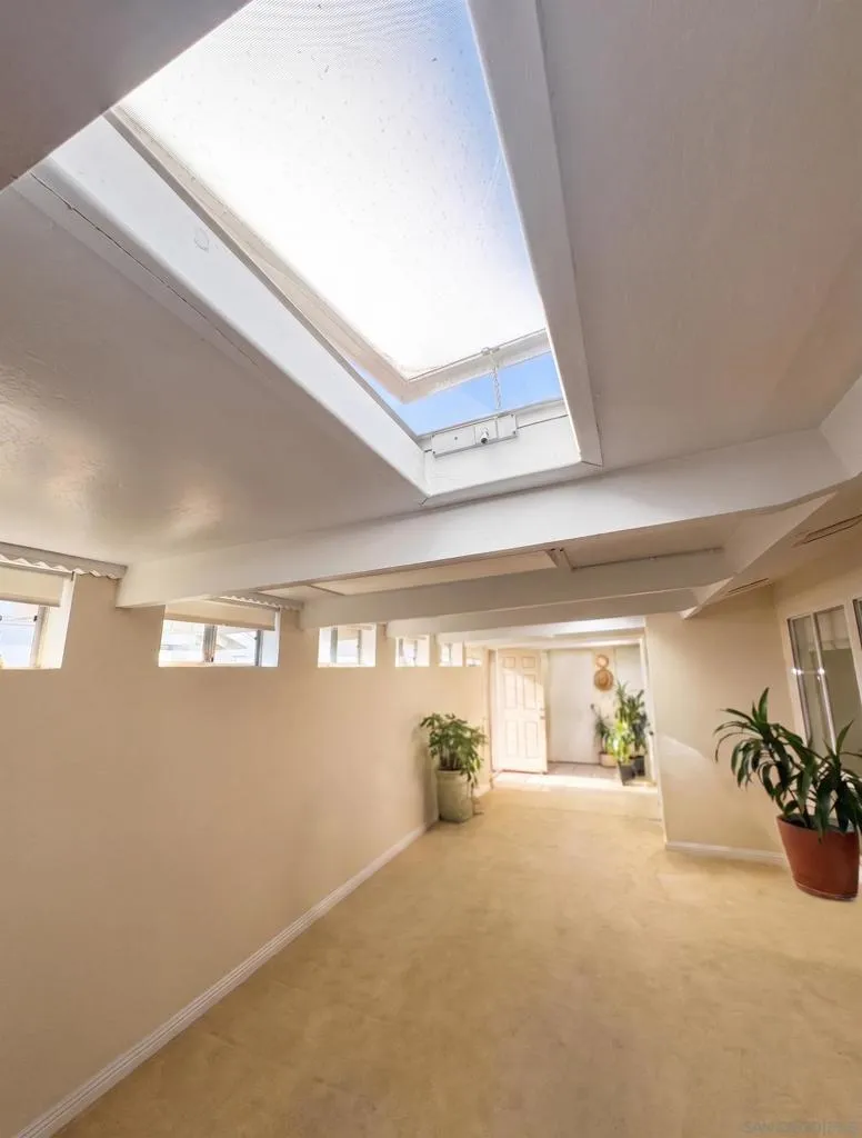 3685 Vista Campana #70 Oceanside, CA 92057