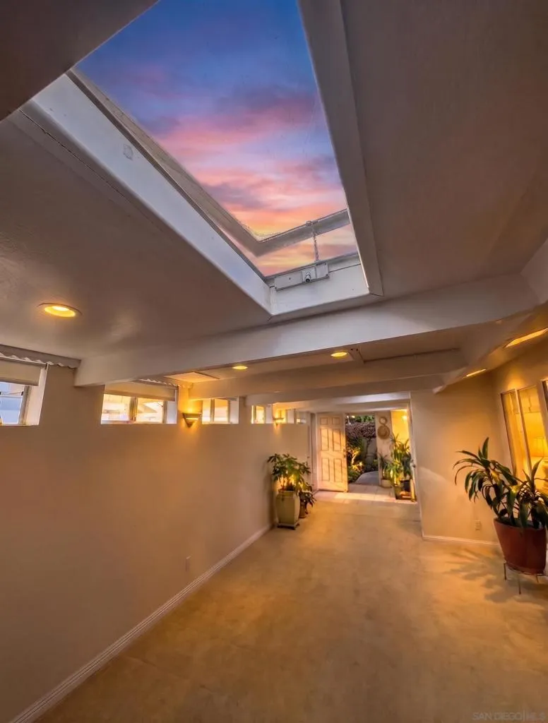 3685 Vista Campana #70 Oceanside, CA 92057