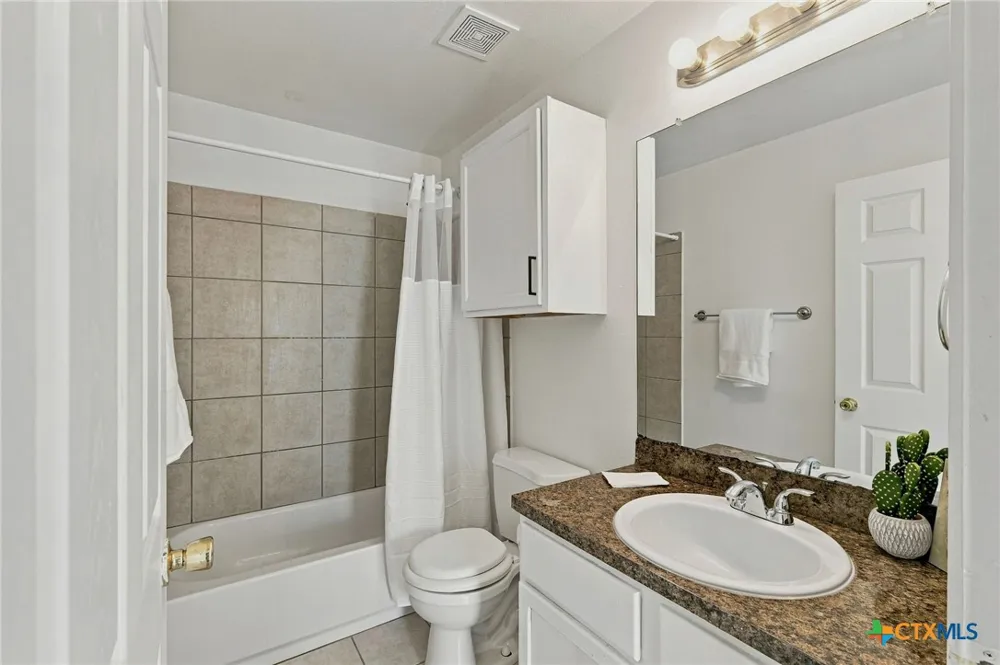 1017 Drovers Cove Georgetown, TX 78626