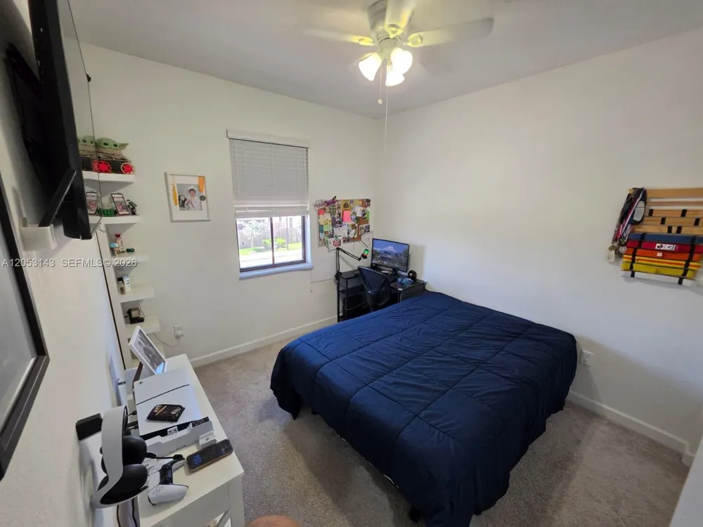 12880 SW 231st St Miami, FL 33170