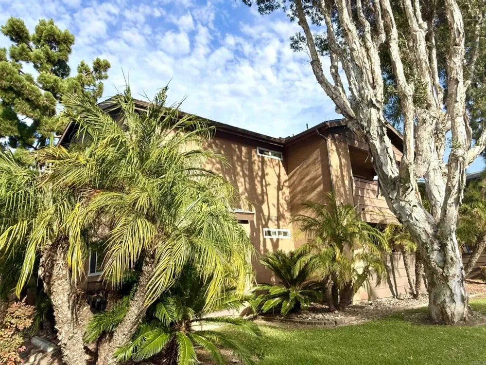 502 Calle Montecito #18 Oceanside, CA 92057
