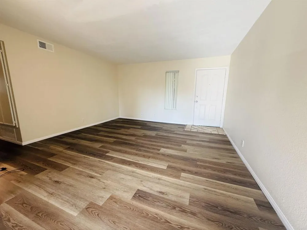 502 Calle Montecito #18 Oceanside, CA 92057