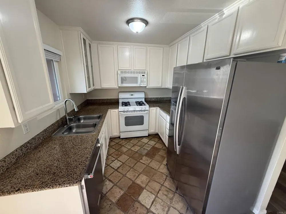 502 Calle Montecito #18 Oceanside, CA 92057
