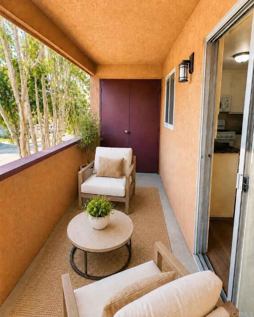 502 Calle Montecito #18 Oceanside, CA 92057
