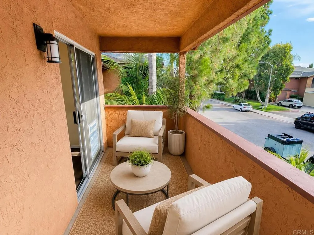 502 Calle Montecito #18 Oceanside, CA 92057