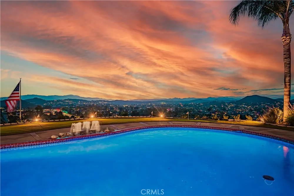 30800 Sorrel Lane Canyon Lake, CA 92587