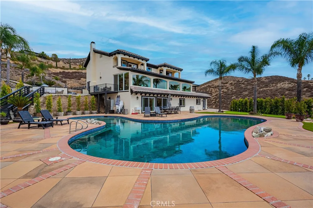 30800 Sorrel Lane Canyon Lake, CA 92587