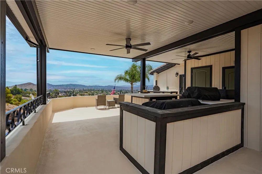 30800 Sorrel Lane Canyon Lake, CA 92587