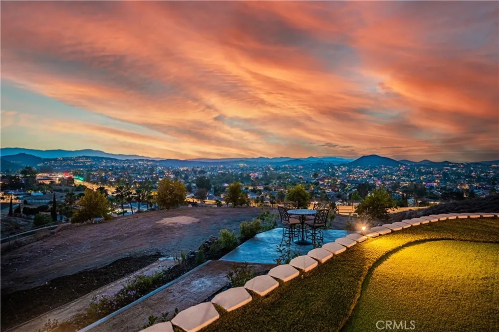 30800 Sorrel Lane Canyon Lake, CA 92587