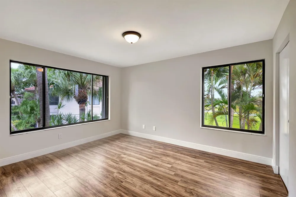 1109 Duncan Circle #201 Palm Beach Gardens, FL 33418