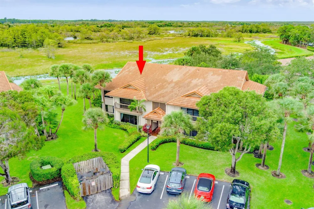 1109 Duncan Circle #201 Palm Beach Gardens, FL 33418