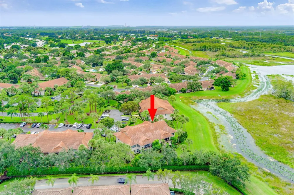 1109 Duncan Circle #201 Palm Beach Gardens, FL 33418