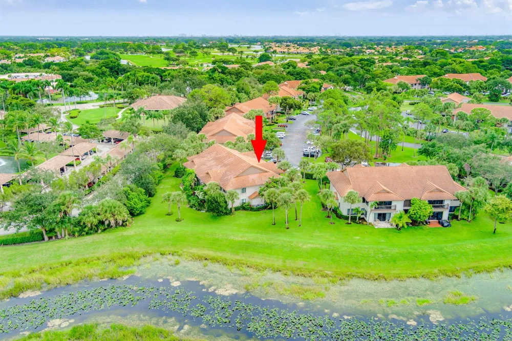 1109 Duncan Circle #201 Palm Beach Gardens, FL 33418