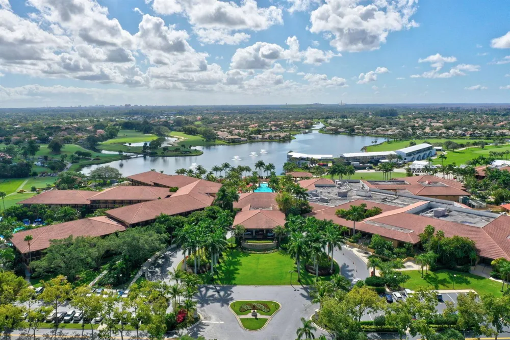 1109 Duncan Circle #201 Palm Beach Gardens, FL 33418