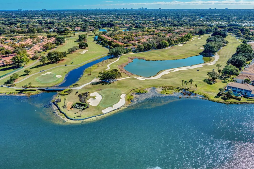 1109 Duncan Circle #201 Palm Beach Gardens, FL 33418
