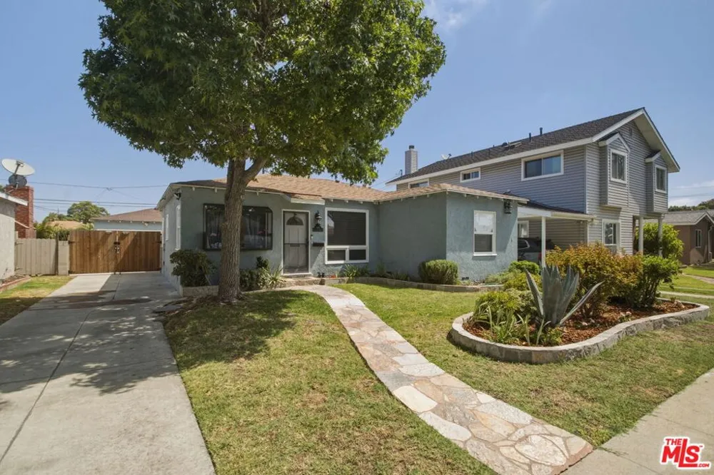801 W Columbia Street Long Beach, CA 90806