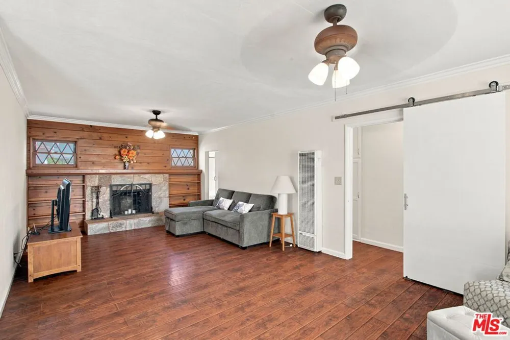 801 W Columbia Street Long Beach, CA 90806