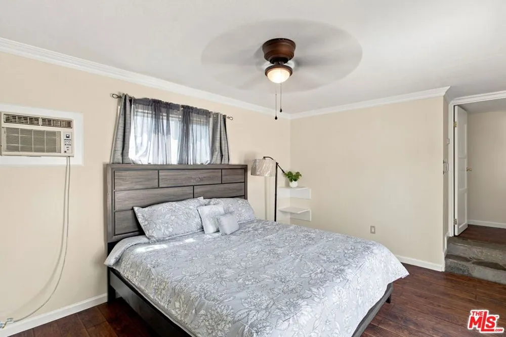 801 W Columbia Street Long Beach, CA 90806