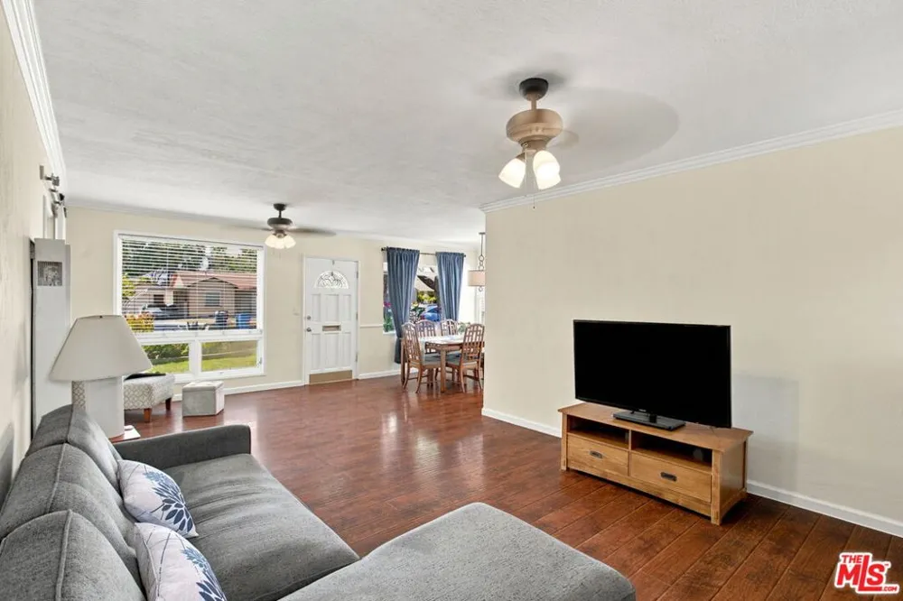801 W Columbia Street Long Beach, CA 90806