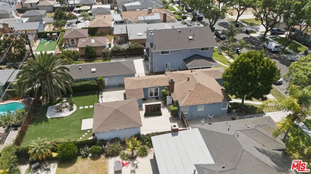 801 W Columbia Street Long Beach, CA 90806