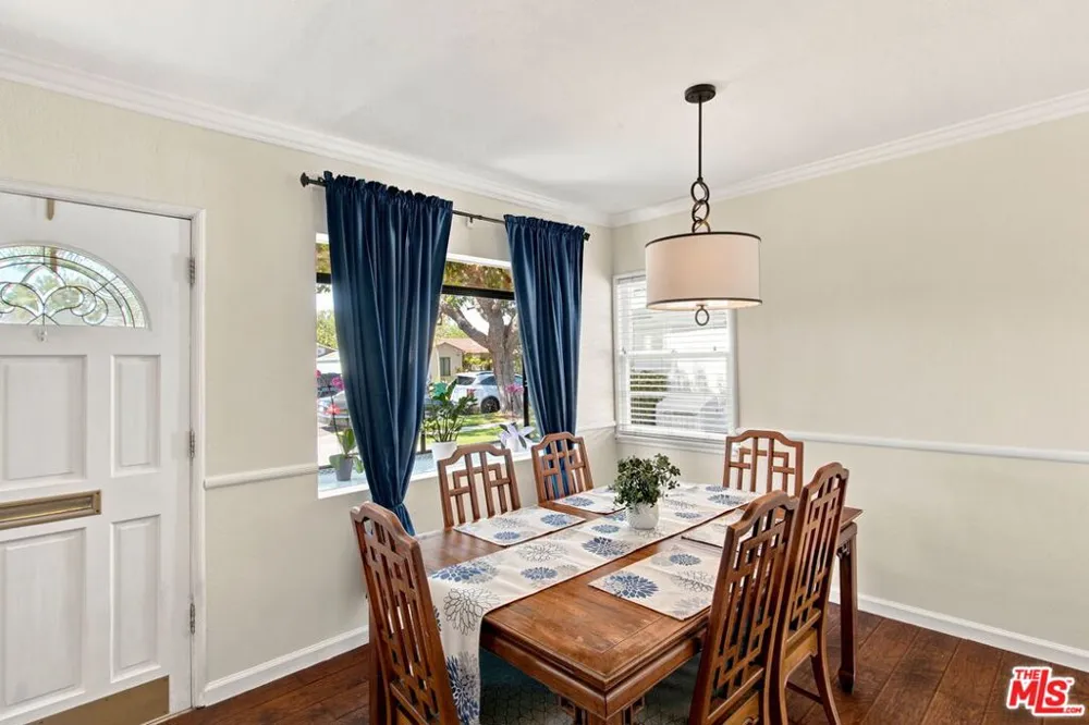 801 W Columbia Street Long Beach, CA 90806