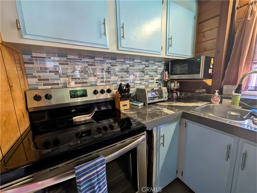16505 Oakwood Way Pine Mountain Club, CA 93222