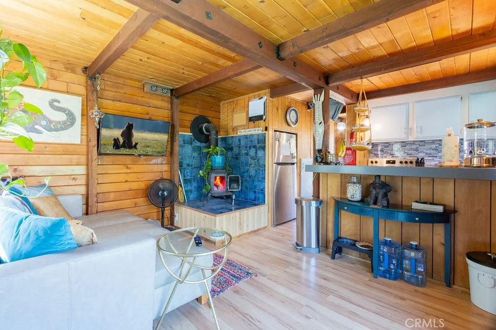 16505 Oakwood Way Pine Mountain Club, CA 93222
