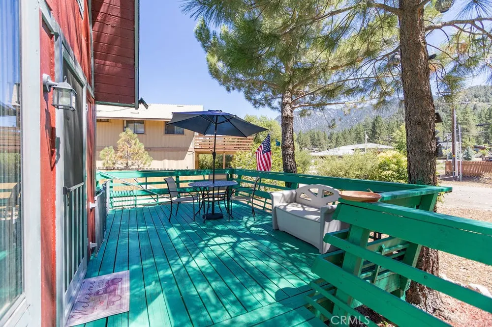 16505 Oakwood Way Pine Mountain Club, CA 93222