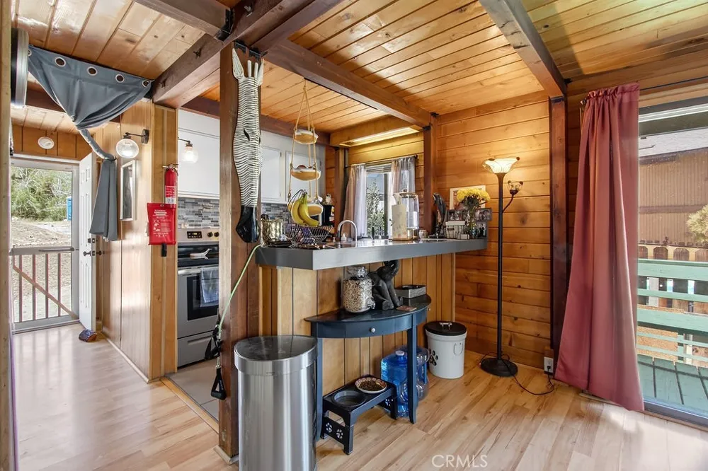 16505 Oakwood Way Pine Mountain Club, CA 93222
