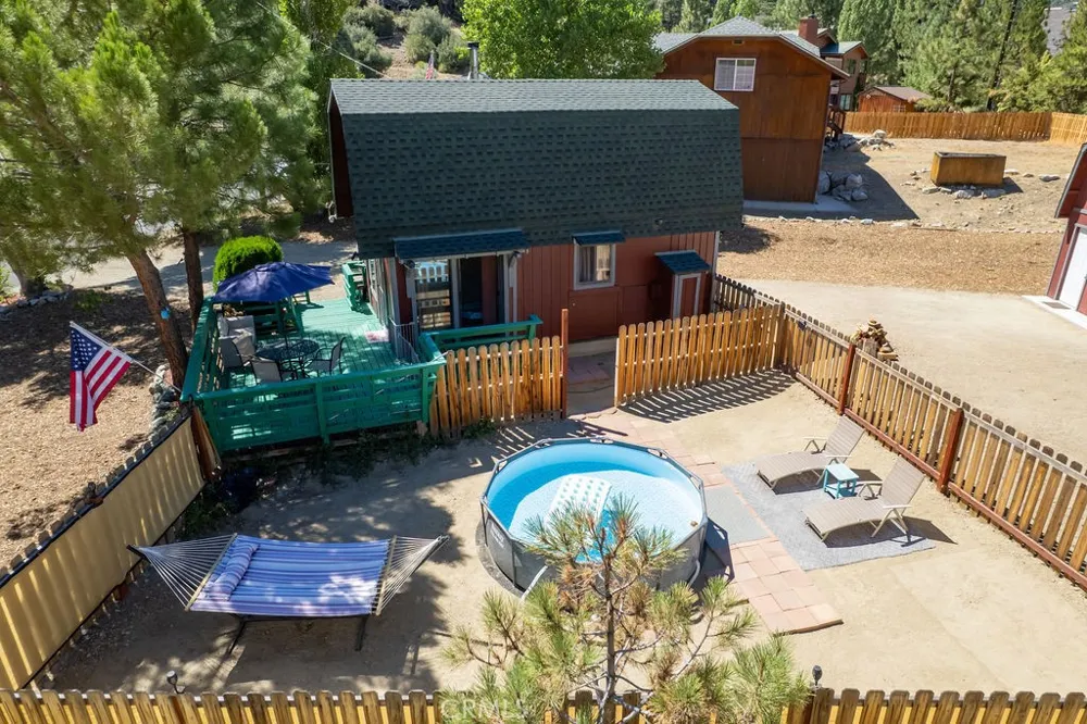 16505 Oakwood Way Pine Mountain Club, CA 93222