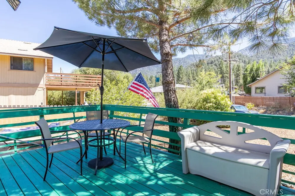 16505 Oakwood Way Pine Mountain Club, CA 93222