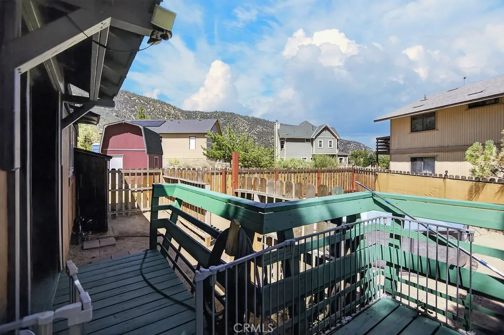 16505 Oakwood Way Pine Mountain Club, CA 93222