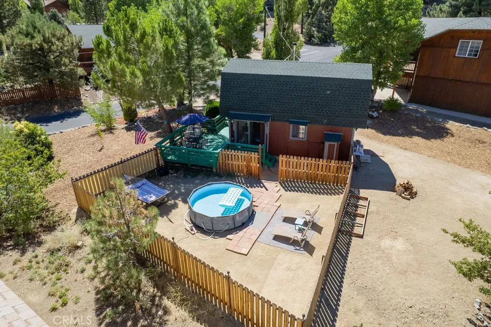 16505 Oakwood Way Pine Mountain Club, CA 93222